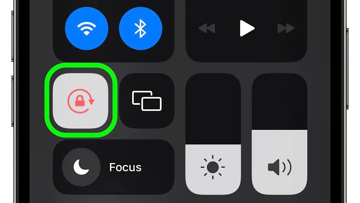 How To Rotate Screen On iPhone 11